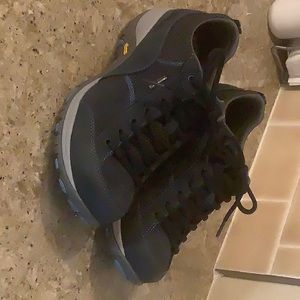 Dansko Paisley Navy Milled Nubuck hiking shoes